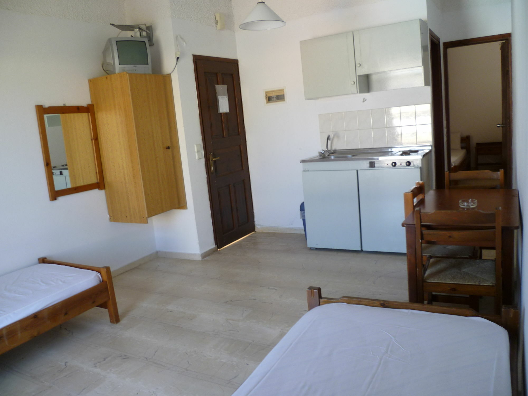Karmi Apartments Kolymbari Exterior foto