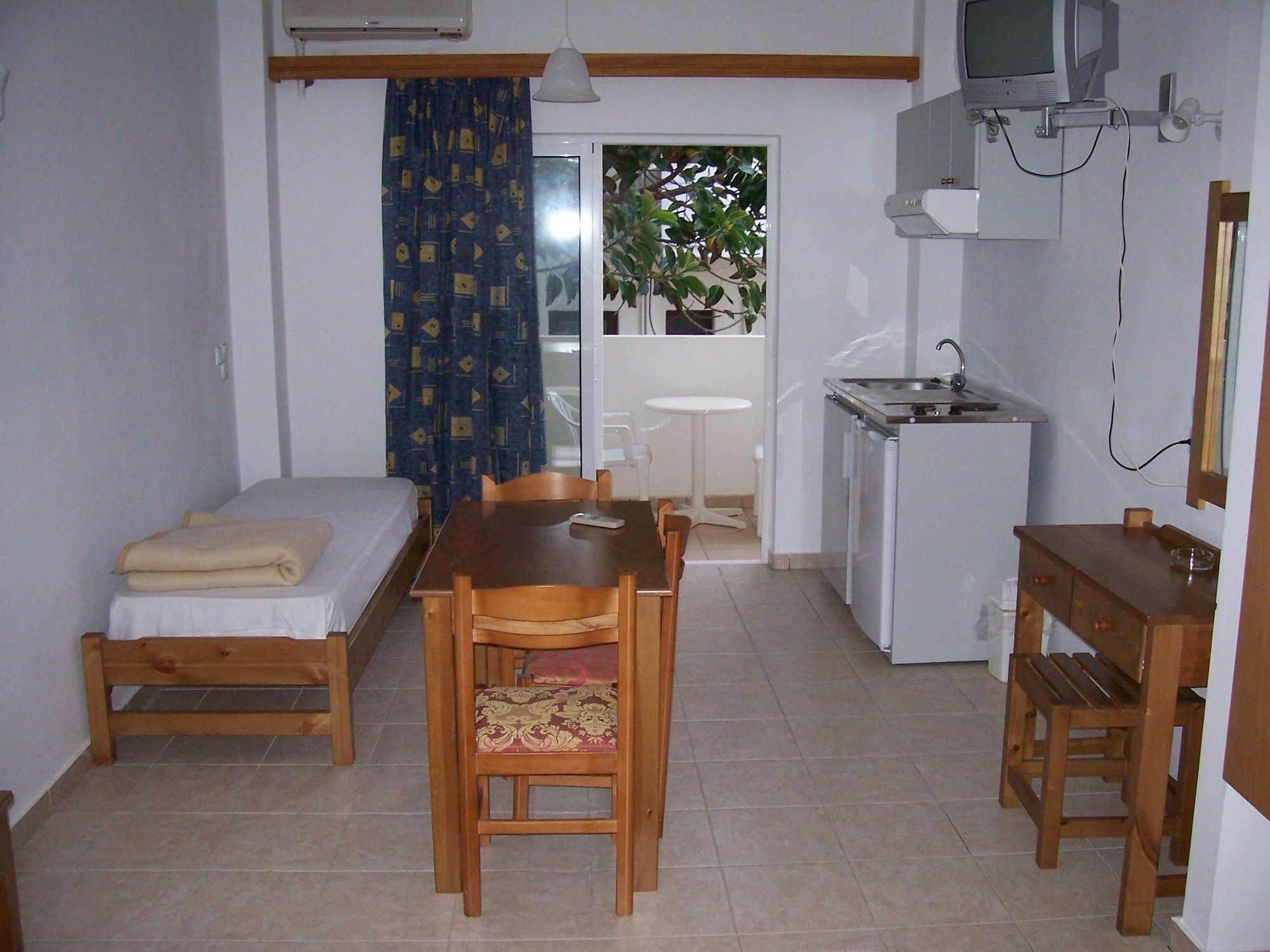 Karmi Apartments Kolymbari Exterior foto